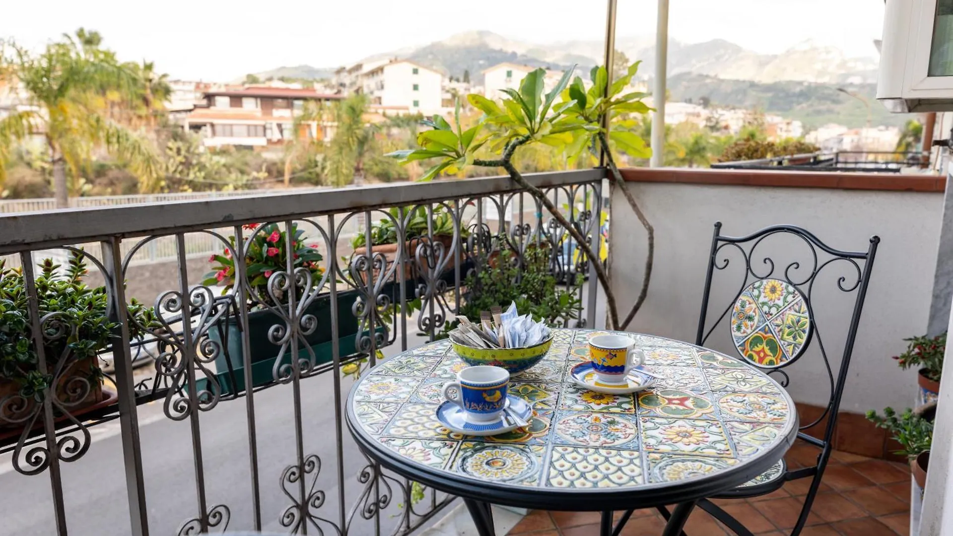 Casa Pittone Apartman Giardini-Naxos
